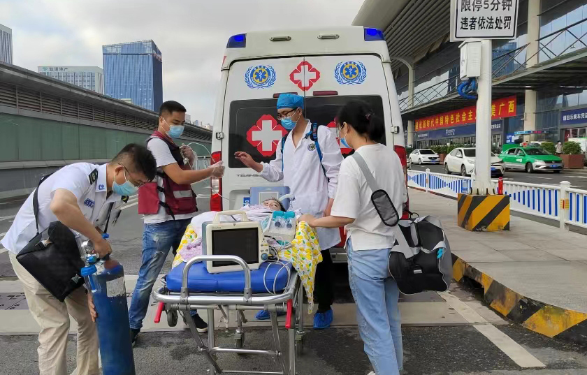 广平县救护车出租公司