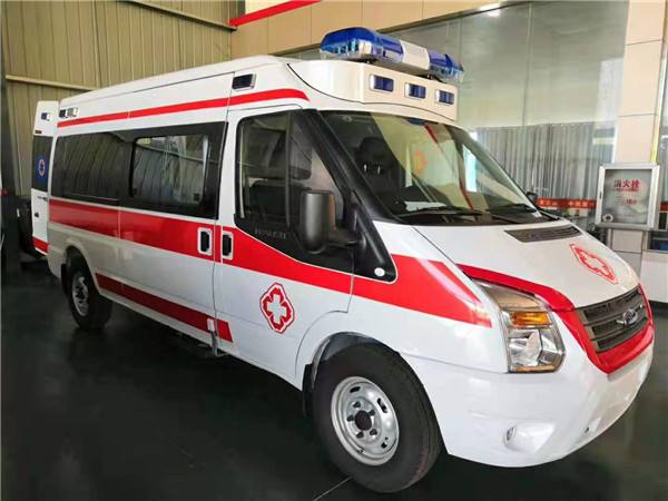 广平县福特V362救护车